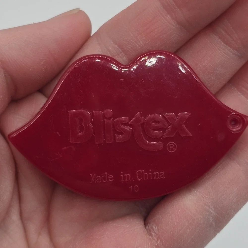 Vtg Lip Shaped Compact Pocket‎ Mirror By Blistex